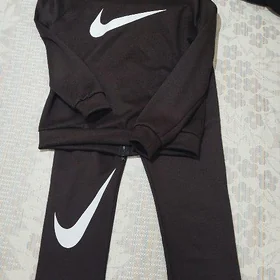nike sportiwka
