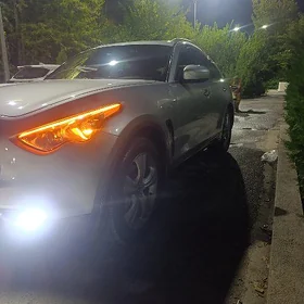Infiniti FX35 2009