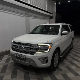 Ford Expedition 2022