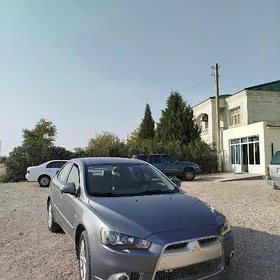 Mitsubishi Lancer 2015