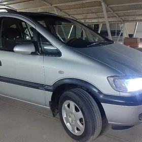 Opel Zafira 2001