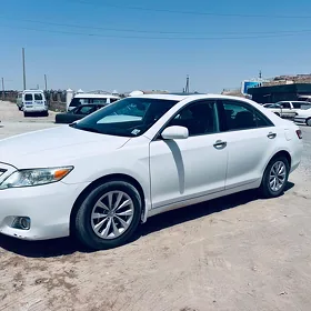 Toyota Camry 2010