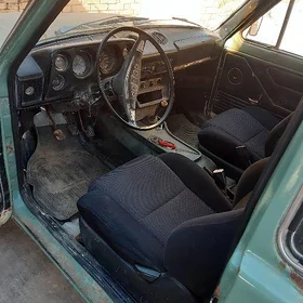 Lada Niva 1988