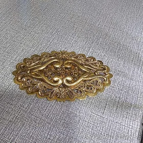 broşka gyzyl 585 gram 22