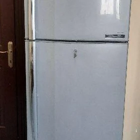 Холодильник Toshiba