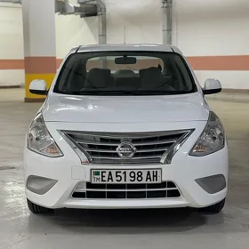 Nissan Sunny 2023