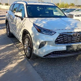Toyota Highlander 2021