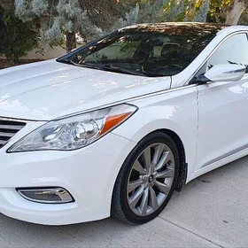 Hyundai Azera 2012