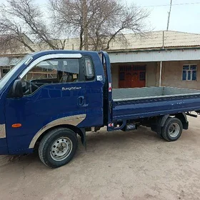 Kia Bongo 2005