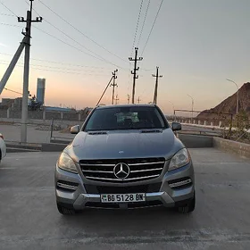 Mercedes-Benz ML350 2012
