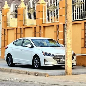 Hyundai Elantra 2020