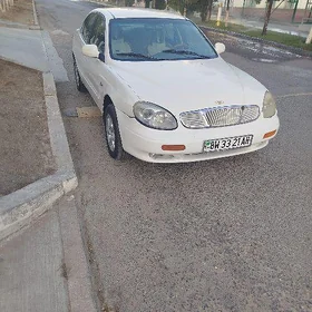 Daewoo Leganza 1998