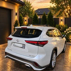 Toyota Highlander 2021