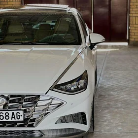Hyundai Sonata 2021