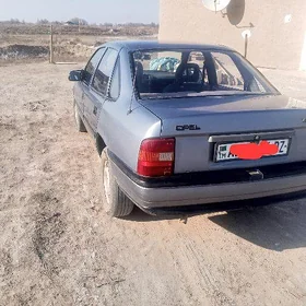Opel Vectra 1991