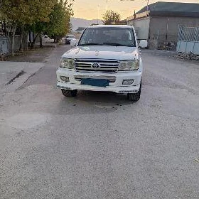 Toyota Land Cruiser 2000