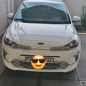 Kia Rio 2021