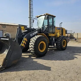 XCMG ZL50 2024