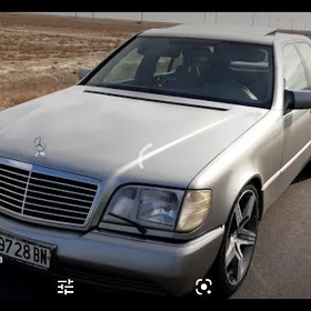 Mercedes-Benz S-Class 1993