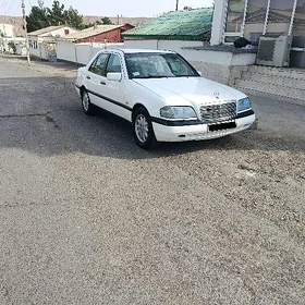 Mercedes-Benz 230E 1995