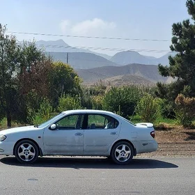 Nissan Maxima 2000