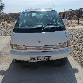 Toyota Previa 1992