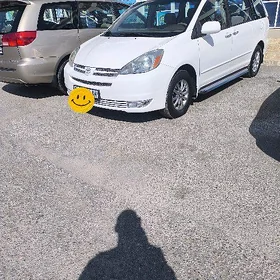 Toyota Sienna 2005