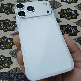 iphone 17 Pro ~ XR (arassa)