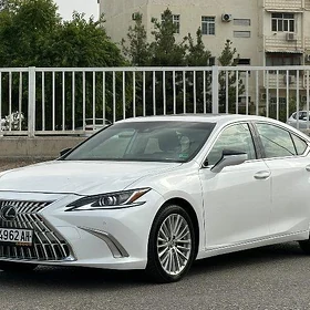 Lexus ES 350 2023