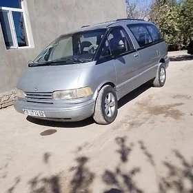 Toyota Previa 1993