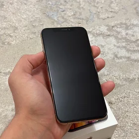 iPhone XS