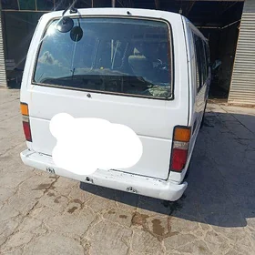 Toyota Hiace 1989