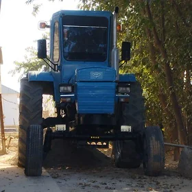 MTZ T-28 1986