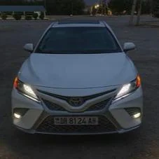 Toyota Camry 2018