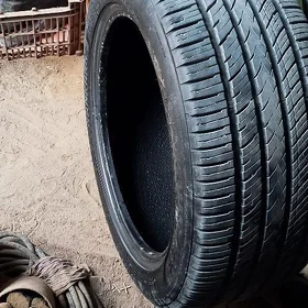 245/45/17
