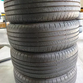 215/60/17/ DUNLOP ÝYLY26
