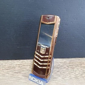 Vertu Signature