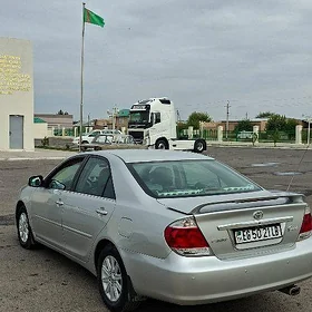 Toyota Camry 2003