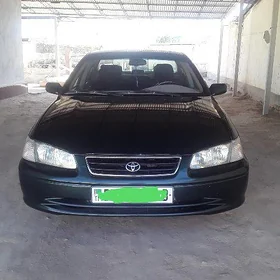 Toyota Camry 2000