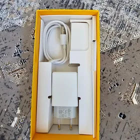 REALMI NOTE 50
