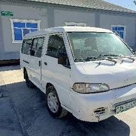 Toyota Hiace 2000