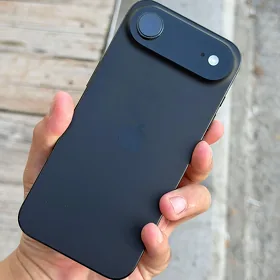 iPhone Air