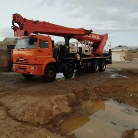 Kamaz 6520 2012