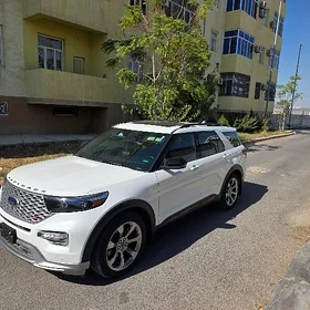 Ford Explorer 2022