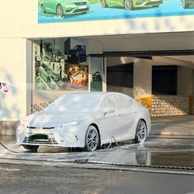 Toyota Camry 2025