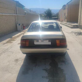 Opel Vectra 1990