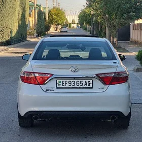 Toyota Camry 2016