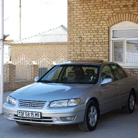 Toyota Camry 1997