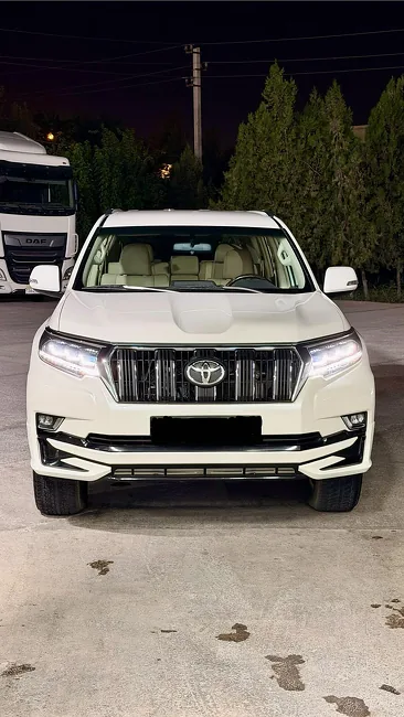 Toyota Land Cruiser Prado 2023 - 1