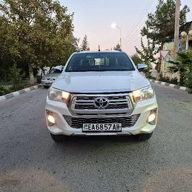Toyota Hilux 2018